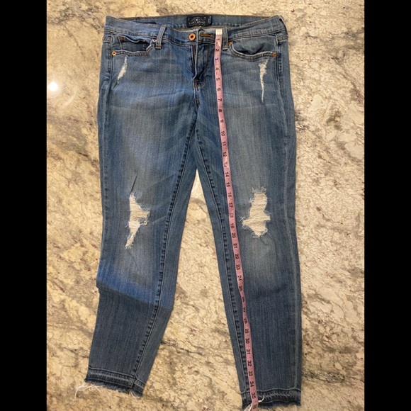 Lucky Brand Charlie Skinny Denim Jeans Size:10/30 29” Inseam - Picture 3 of 5